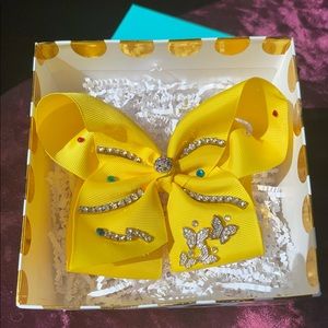 Sunny Butterfly 🦋 Handmade Yellow 6 inch Ribbon Hair Bow Alligator Clip Hair